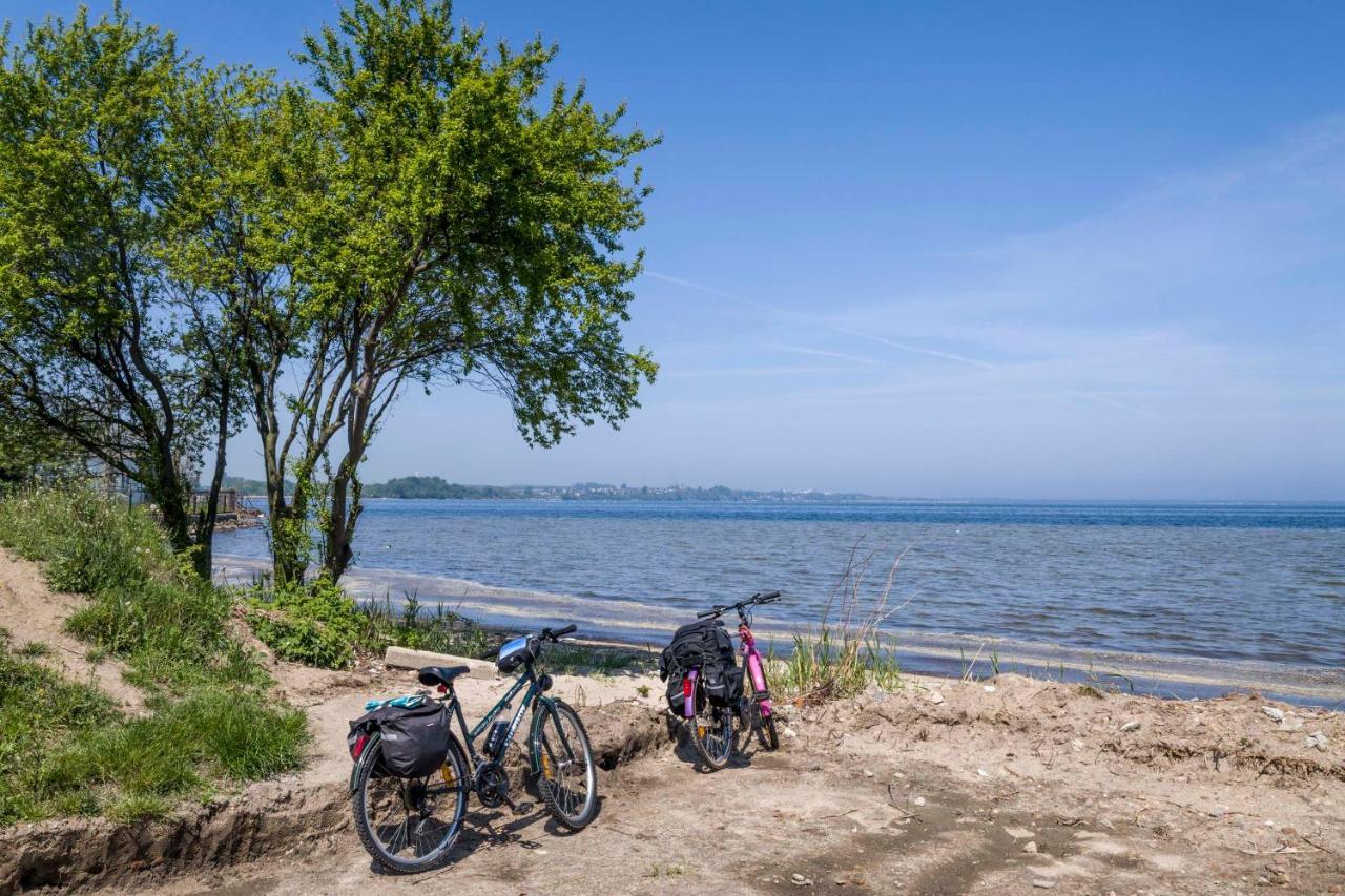 Ahoy Puck Apartament Przy Plazy Z Widokiem Na Morze 외부 사진