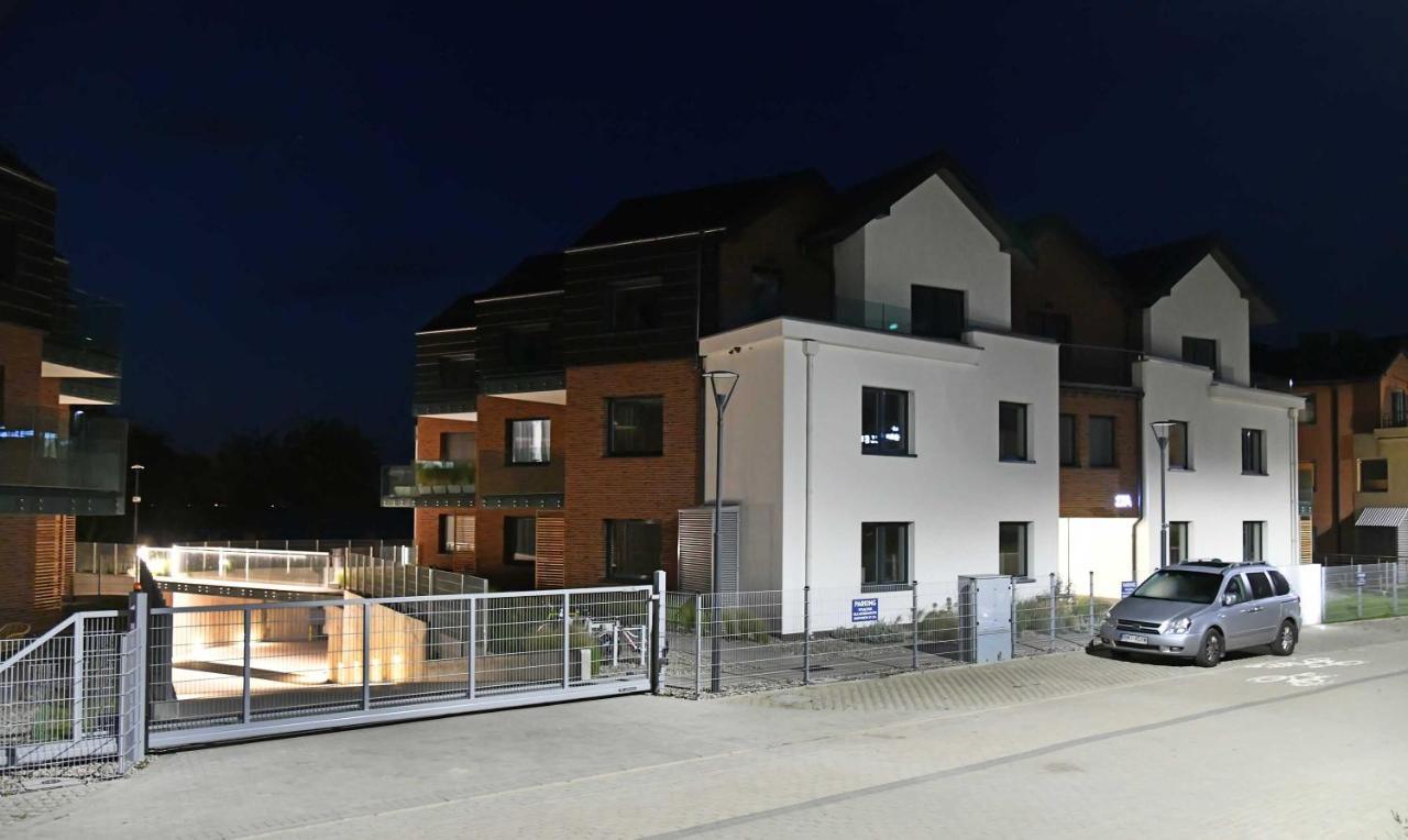 Ahoy Puck Apartament Przy Plazy Z Widokiem Na Morze 외부 사진